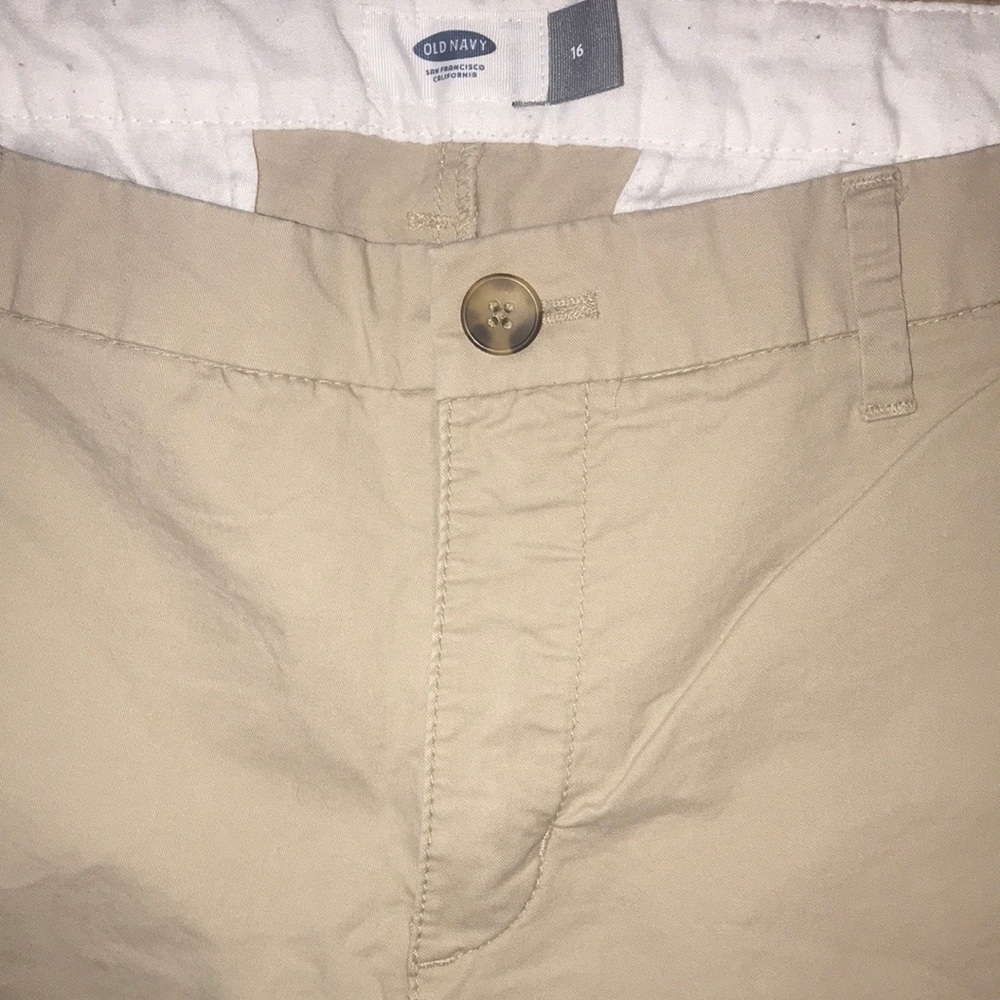 Old Navy Tan Stretchy Cotton Shorts Size 16 - Picture 2 of 7